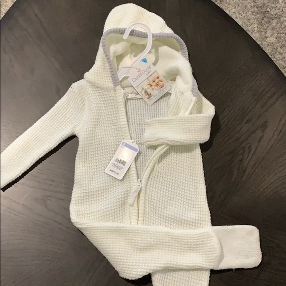 1 piece sweater - Picture 1 of 4